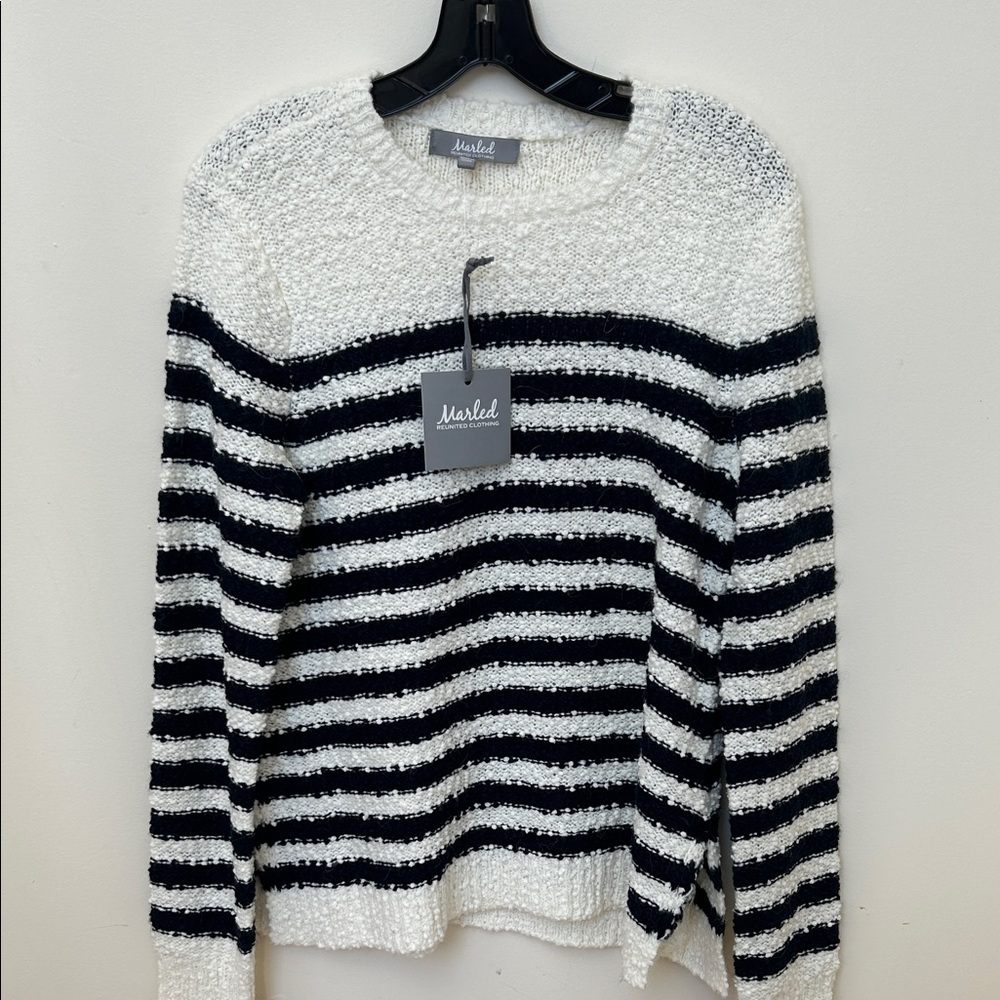 Marled Women's Striped Navy and Ivory Crew Neck Sweater